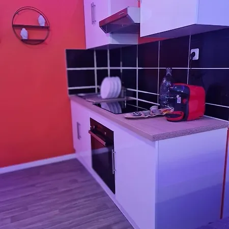 Ng Prestige - Lille I Centre - 121 - Balneo - Kitchenette - Terrasse - Wifi - Netflix *